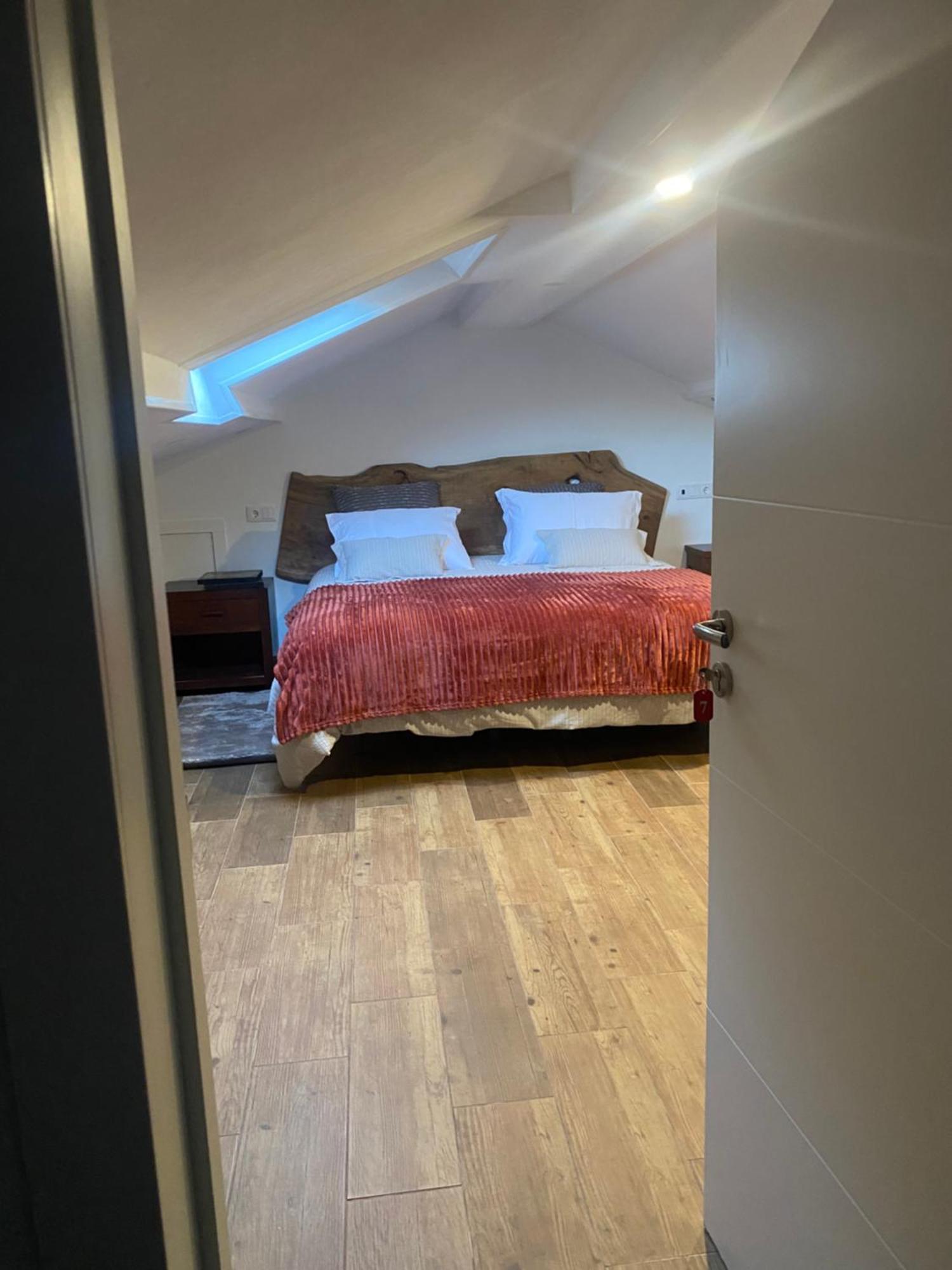 Os Fentos Bed & Breakfast Понтеведра Екстериор снимка