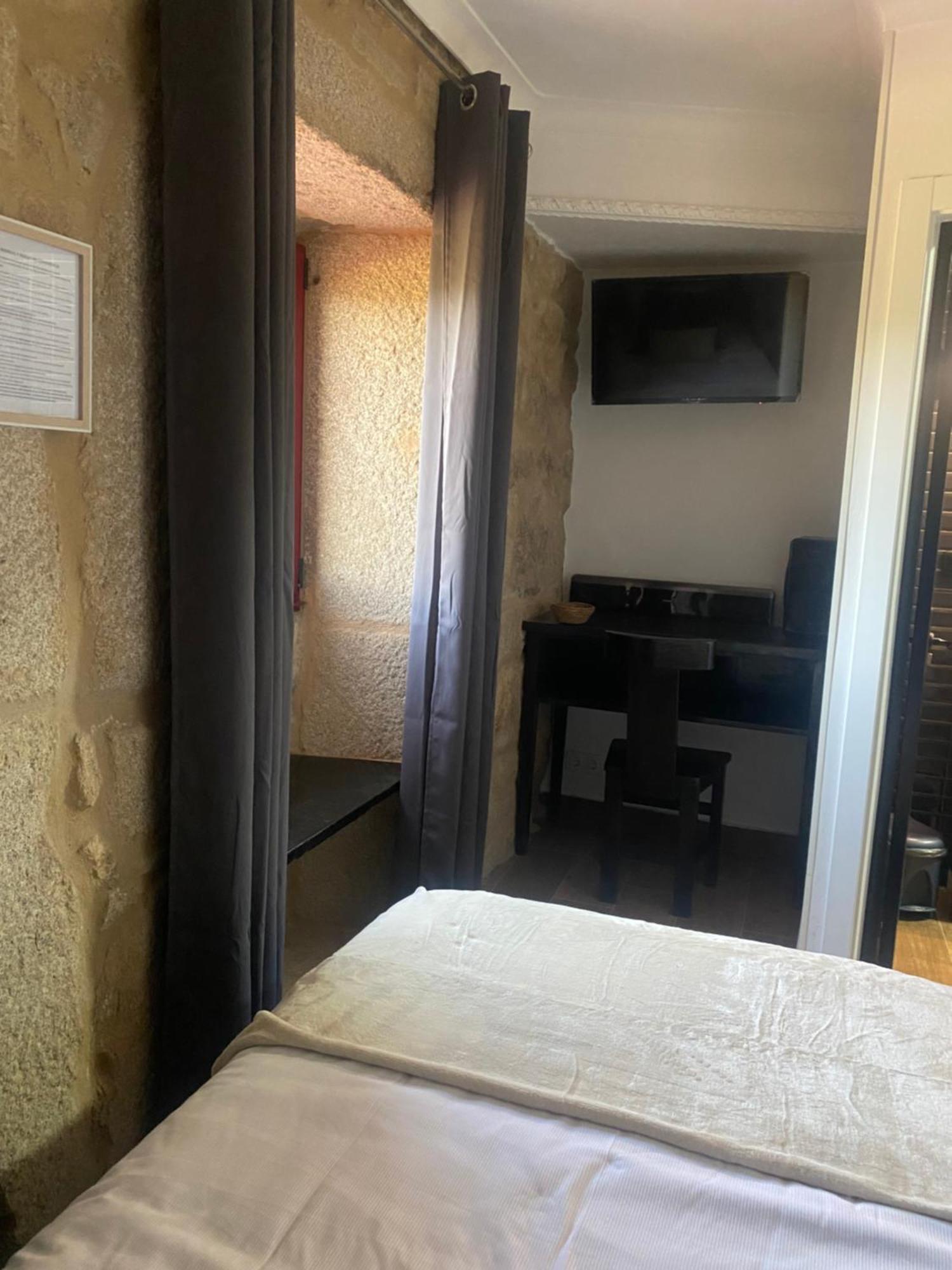 Os Fentos Bed & Breakfast Понтеведра Екстериор снимка