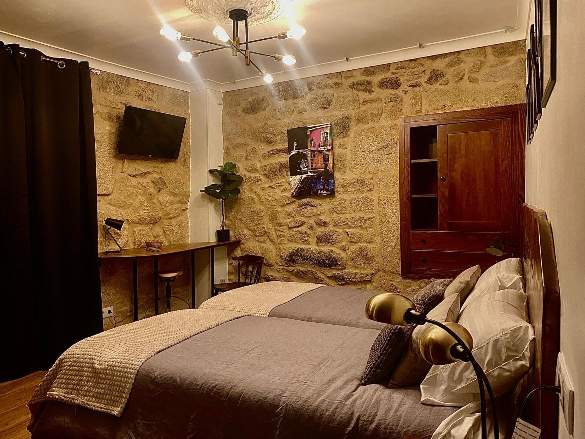 Os Fentos Bed & Breakfast Понтеведра Екстериор снимка
